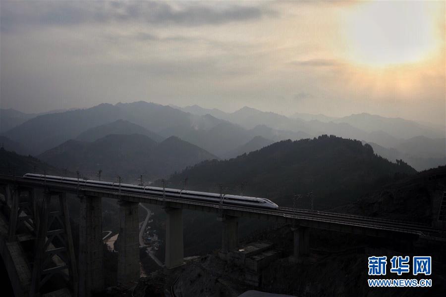 （經濟）（3）渝貴鐵路進入聯調聯試沖刺階段