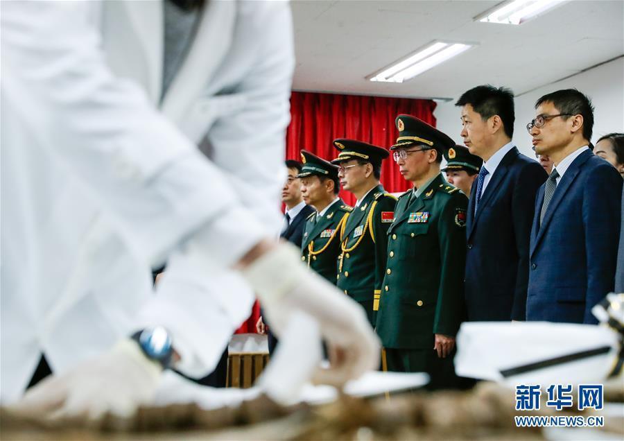 （國際）（12）第六批在韓中國人民志愿軍烈士遺骸裝殮儀式舉行