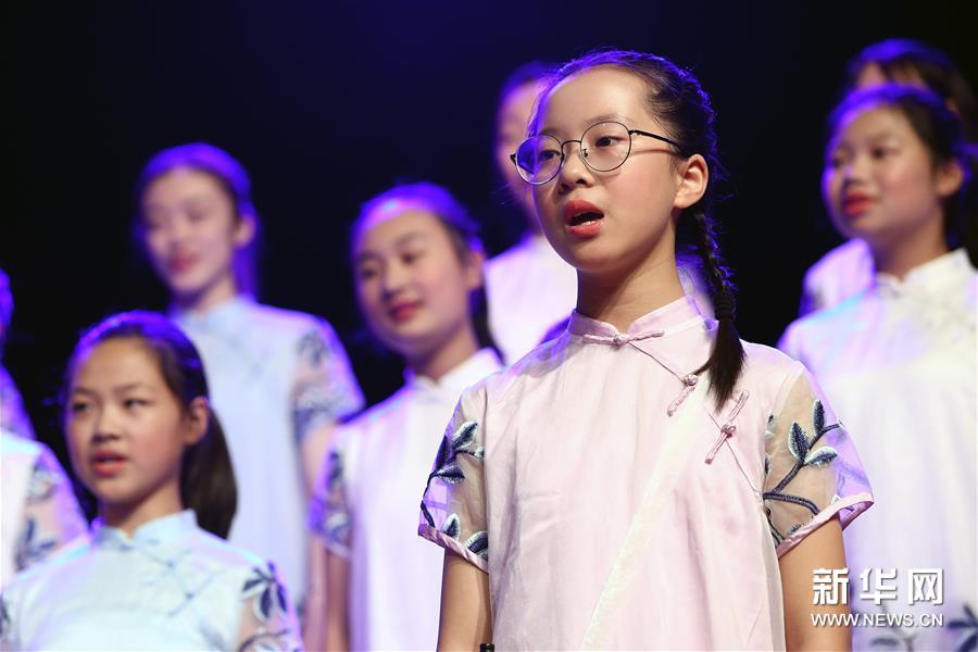 （國際）（2）“一帶一路·民意相通”少兒合唱音樂會在波黑舉行