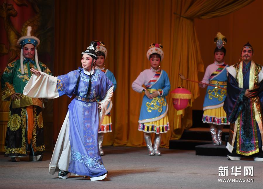 （文化）（4）首屆福建省民間職業(yè)劇團(tuán)優(yōu)秀劇目展演好戲連臺(tái)