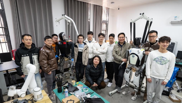 新生代科研力量助推人形機器人加速成長
