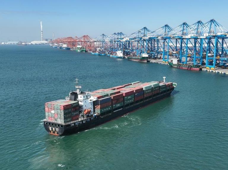 西部陸海新通道班列累計發送貨物突破500萬標箱