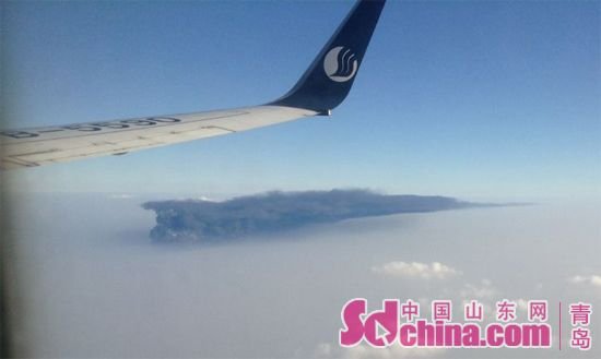 中石化青島輸油管爆炸 網友航班上拍到濃煙(圖)