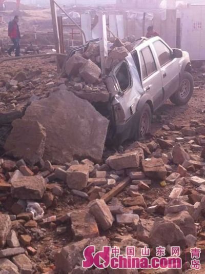 中石化青島輸油管爆炸 網友航班上拍到濃煙(圖)