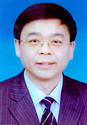 衣俊卿簡歷