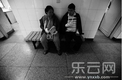 拒交保護費被砍續：胎兒一個月未長只能剖腹產