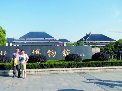 昨天下午，省博物館曾侯乙編鐘館因?yàn)榫S修封閉，很多游客遺憾地未能進(jìn)館參觀。