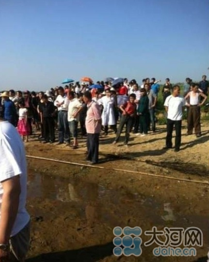 河南信陽5名兒童不慎落水4人溺水身亡（圖）