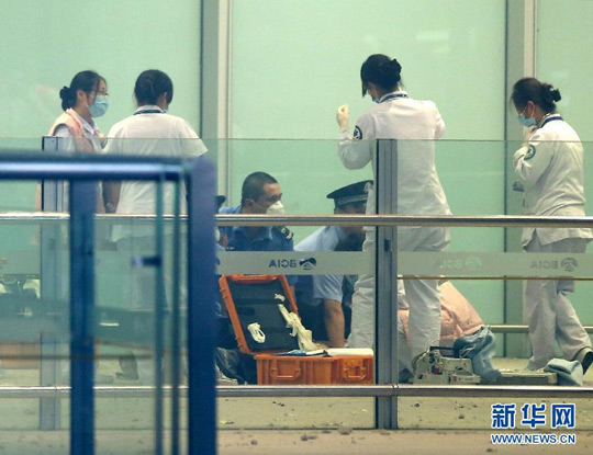 一殘疾人在首都機場引爆爆炸裝置本人受傷救治中