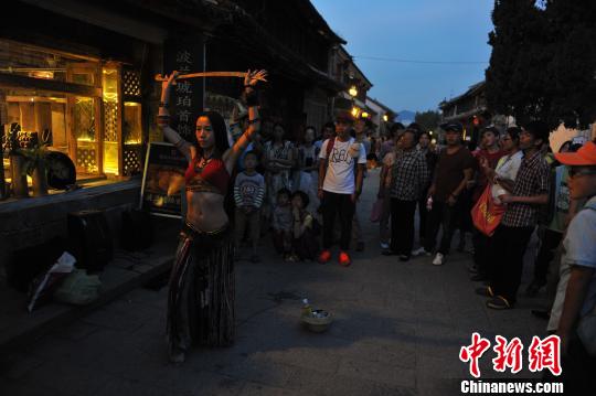 “隱居”大理的夢(mèng)想與現(xiàn)實(shí)炒房團(tuán)已攻入古城