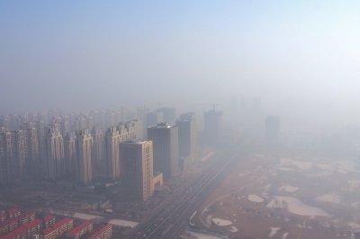 京津冀密集出招治大氣污染 北京擬限制劣質燃煤