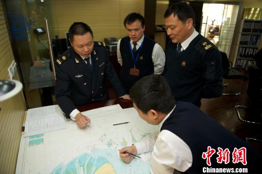 上海首次舉行無預案海上搜救演習（圖）
