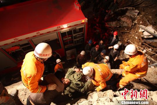 蘭渝鐵路西秦嶺段員工居住區遭遇山體滑坡2死24傷