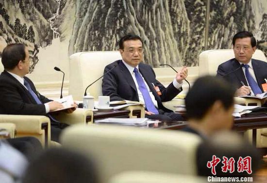 李克強揪心失聯飛機乘客稱正千方百計進行搜救