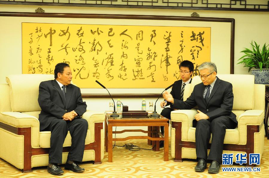 （XHDW）外交部副部長謝杭生緊急約見馬來西亞駐華大使