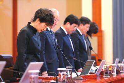 登錄手機應用平臺，免費下載并使用云拍，拍攝圖片觀看視頻。