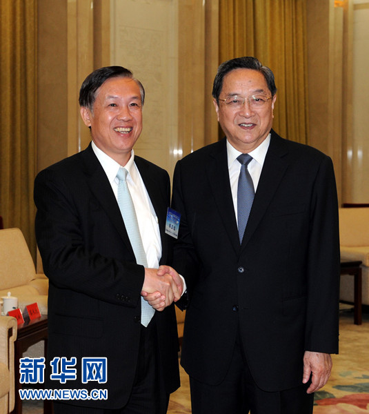 7月7日，中共中央政治局常委、全國政協主席俞正聲在北京會見賴正鎰理事長率領的臺灣商業總會大陸經貿考察團一行。 新華社記者 饒愛民 攝 