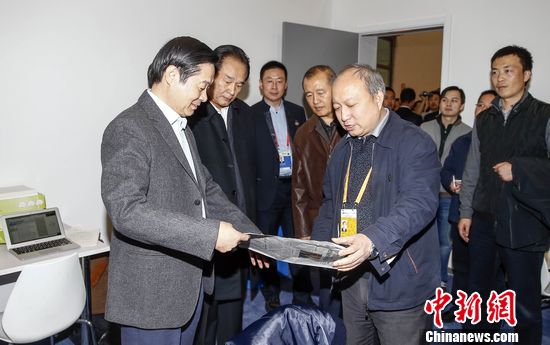 APEC上過節記者收到暖心問候