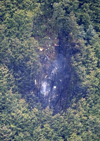 日本三重縣一直升機墜毀兩人死亡一地斷電（圖）
