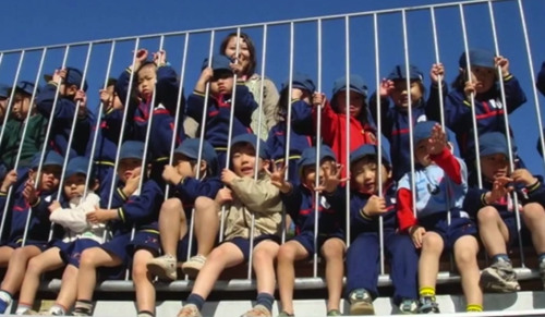 幼兒園中的孩子們。