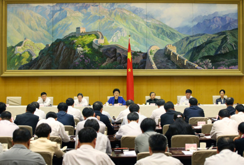 李克強：以大眾創業萬眾創新拓展就業空間