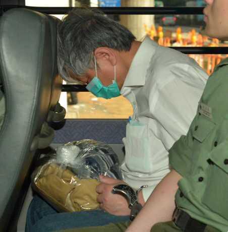 香港一的士司機162刀斬死女友被判精神治療（圖）