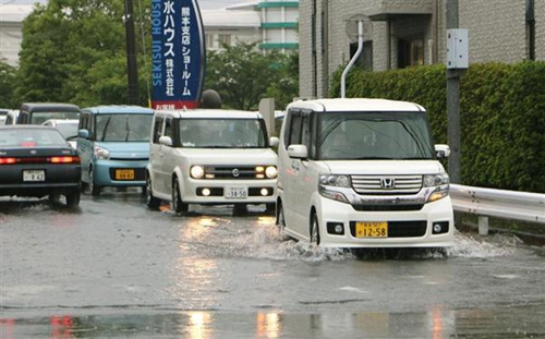 日本九州地區暴雨致29.8萬人緊急避難2人失蹤