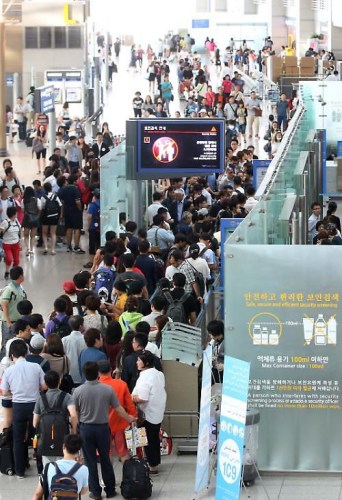 韓媒：韓國國內旅游“遇冷”韓國人扎堆游海外
