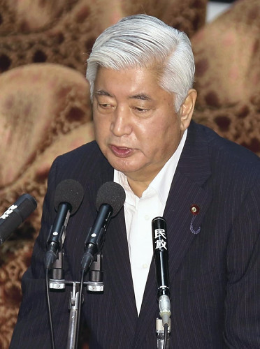 日本防衛大臣中谷元。