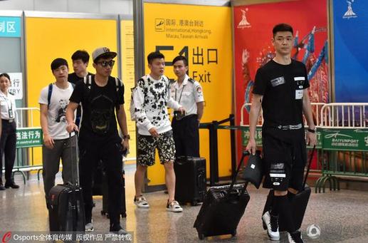 阿蘭傷愈傳遞正能量 恒大乘專機天津直飛大阪