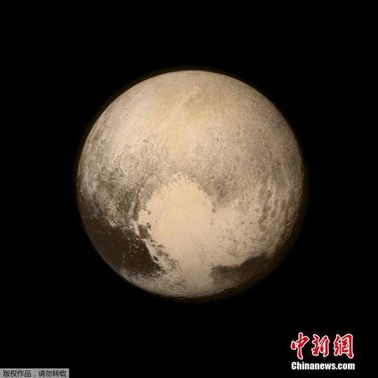 圖為冥王星“證件照”。