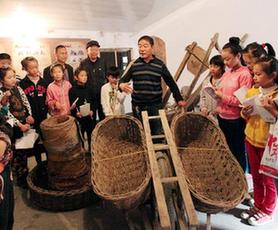 #（社會(huì)）（1）山東臨沂農(nóng)民自辦博物館