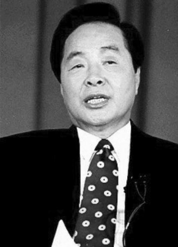 韓國(guó)前總統(tǒng)金泳三于2015年11月22日去世，享年88歲。