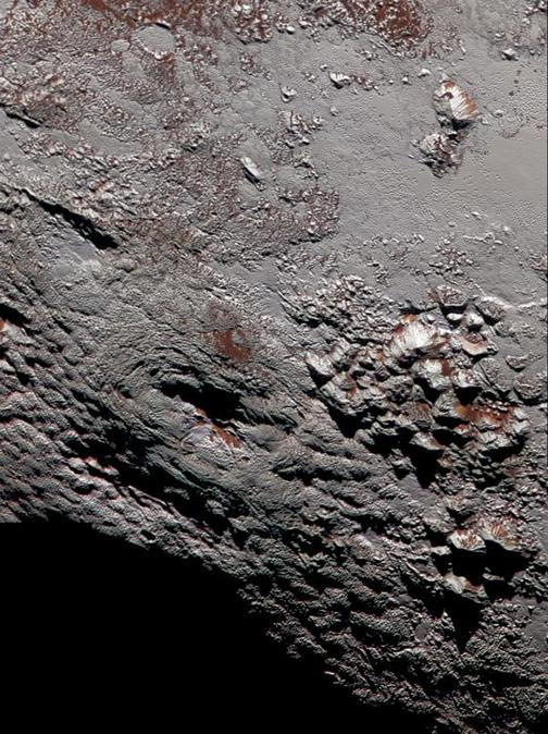 NASA發布冥王星疑似冰火山高分辨率彩圖