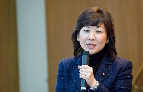 日本自民黨前總務(wù)會(huì)長稱須就“后安倍”給出答案
