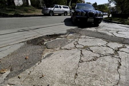 高科技在美遇新難題：自動駕駛汽車拒絕不規則路面