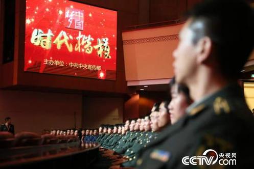 黨的十八大以來，陸軍某部“大功三連”黨支部先后被陸軍和某集團軍表彰為“全面建設先進基層單位”、“先進基層黨組織”，連隊榮立集體一等功。（袁育堃/攝）