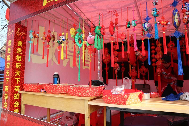 【網(wǎng)絡(luò)媒體走轉(zhuǎn)改】趕曹丞相府廟會(huì) 許昌人“觸摸”三國(guó)文化喜迎新春【7】