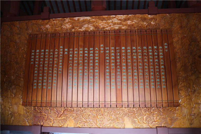 【網(wǎng)絡(luò)媒體走轉(zhuǎn)改】趕曹丞相府廟會(huì) 許昌人“觸摸”三國(guó)文化喜迎新春【11】