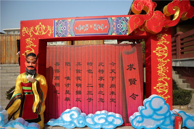 【網(wǎng)絡(luò)媒體走轉(zhuǎn)改】趕曹丞相府廟會(huì) 許昌人“觸摸”三國(guó)文化喜迎新春【16】