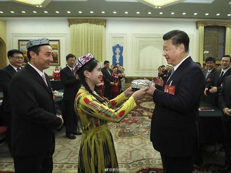 習近平總書記對話基層代表 民生情懷暖人心