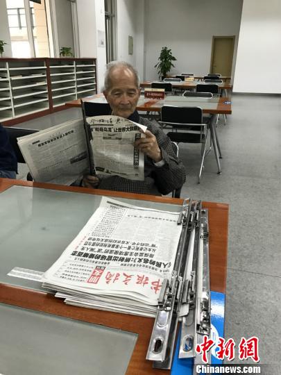 河北舉辦讀書類報刊創刊號展老年讀者稱喚起舊時記憶