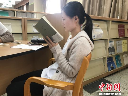 世界閱讀日：浙江舉行首屆閱讀馬拉松千人共讀1本書