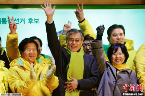 資料圖：此前，韓國大田，文在寅參加競選集會。