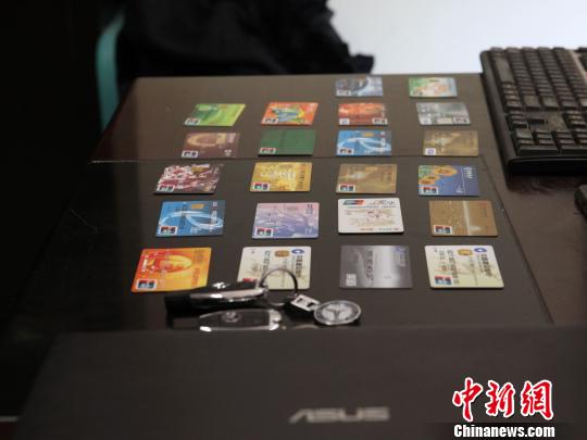 重慶警方破獲“二元期權”新型詐騙案涉案1600余萬元
