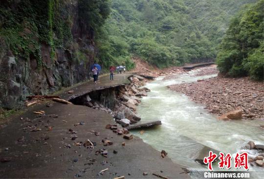 浙江遂昌發(fā)生洪澇、塌方等災(zāi)害受災(zāi)民眾達(dá)1.6萬