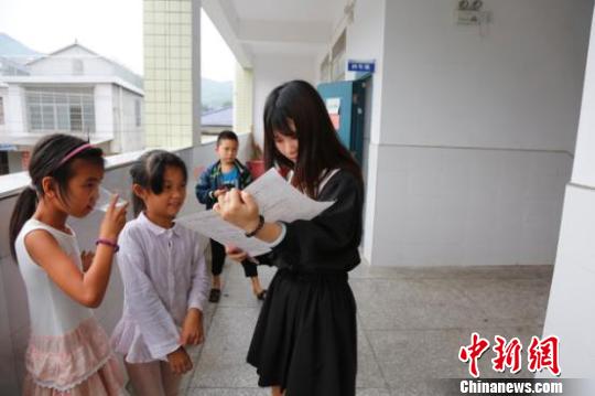 “月亮”照進山溝溝留學生持續(xù)7年支教湖南桃江小學