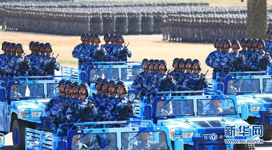 這是海軍陸戰隊方隊。新華社記者 琚振華 攝
