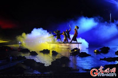 【喜迎十九大·文脈頌中華】用“互聯(lián)網 ”激活非遺傳承發(fā)展生命力