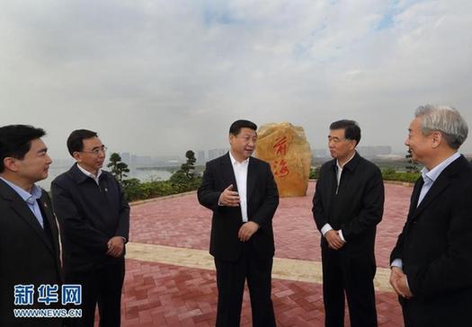 12月7日至11日，中共中央總書記、中央軍委主席習近平在廣東省考察工作。這是習近平在深圳前海深港現代服務業合作區考察。
